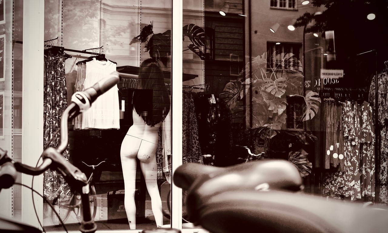 Värtavägen, Skyltdocka