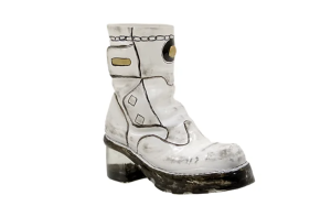 Caroline af Ugglas Blomsterkänga – Vit, Skulptur, 26×26 cm, signerad, upplaga 150 ex